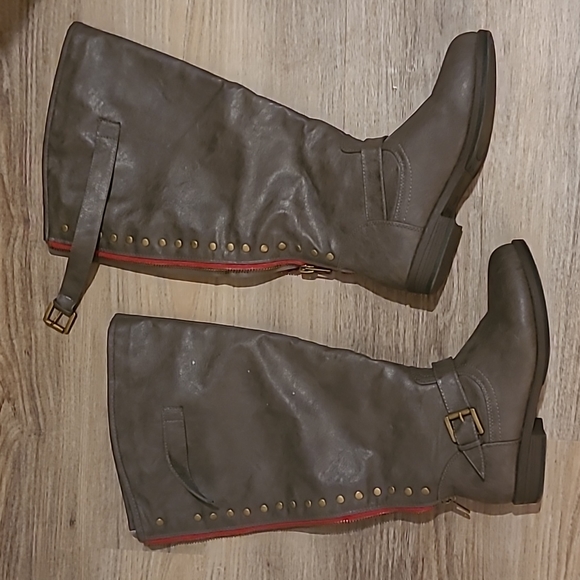 Plus size Gray Knee High Boots 10 - Picture 1 of 1